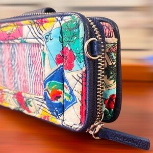 Vera Bradley: Postal Stamp, Multicolor Women's Clutch